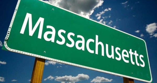 How To Get A Trimmer Or Budtender Job In Massachusetts
