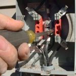 Connect wires marijuana growroom