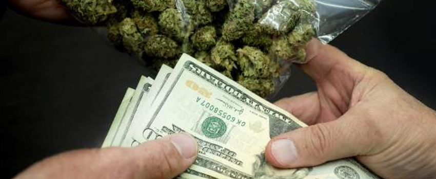 Selling_Marijuana