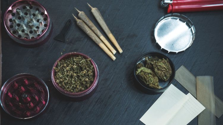 Weed Accessories That Actually Make a Difference
