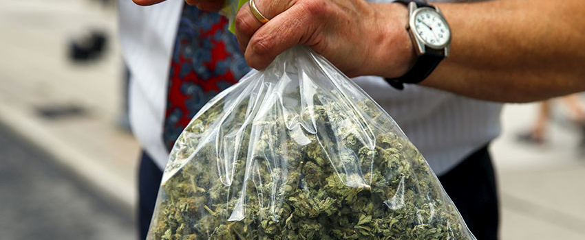 Possessing_Marijuana