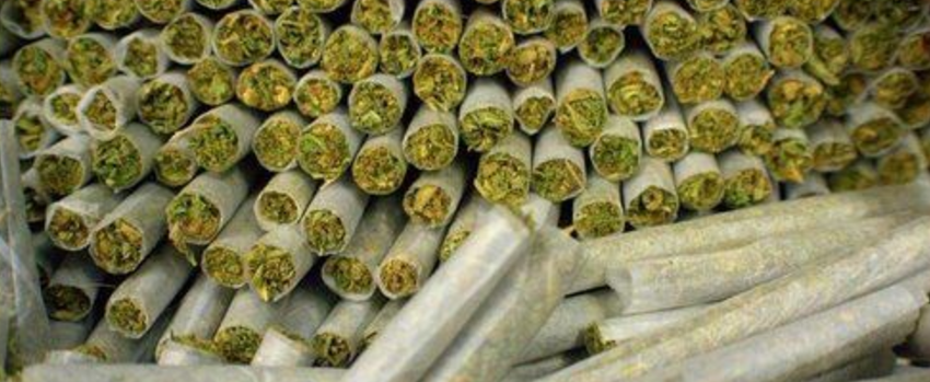 Selling_Marijuana