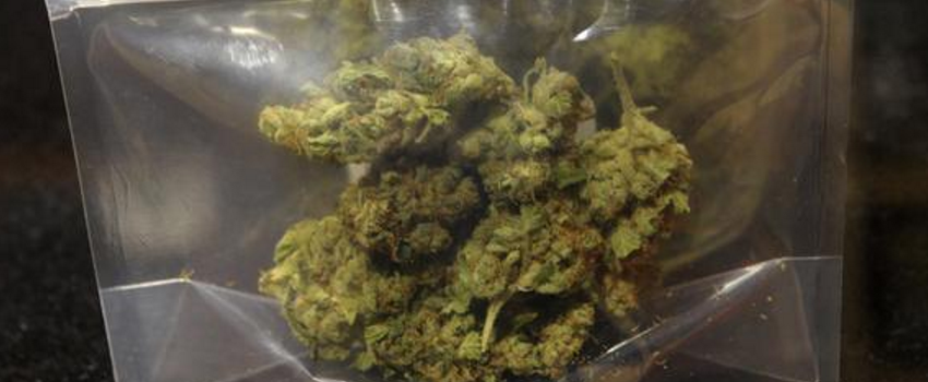 SellingMarijuana