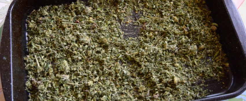 Decarboxylate it